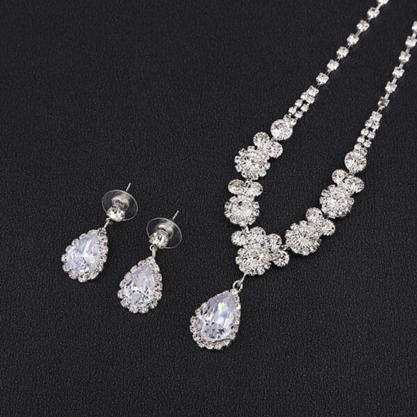 Earring and Necklace Set 1 - Image 6